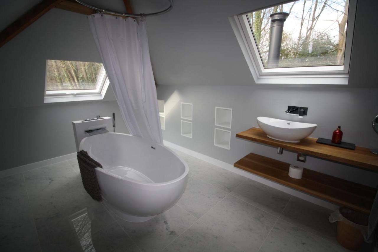 Ryefield Cottage - Luxurious Self-Catered Holiday Cottage With A Log Burner Chichester Eksteriør billede